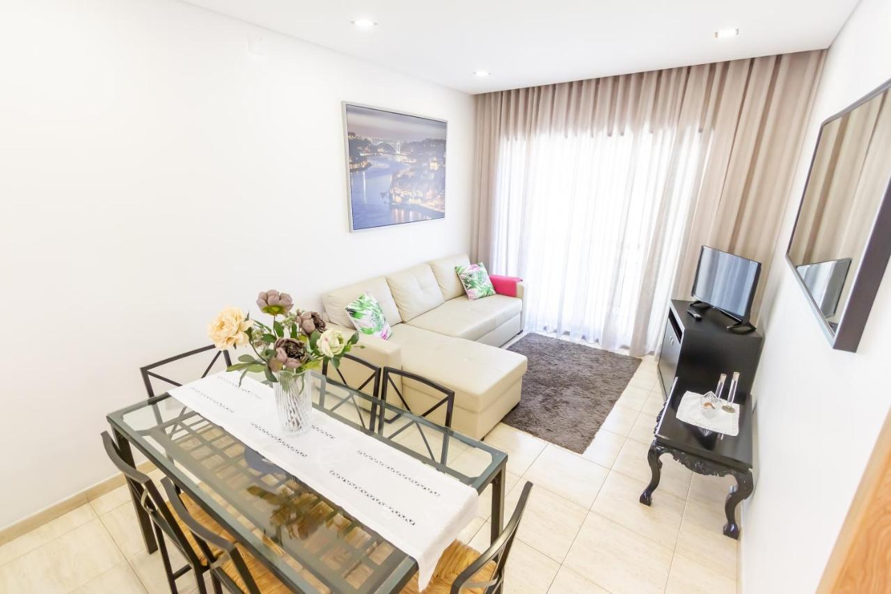 Apartamento Mar & Sol โปโว เดอ วาร์ซิม ภายนอก รูปภาพ